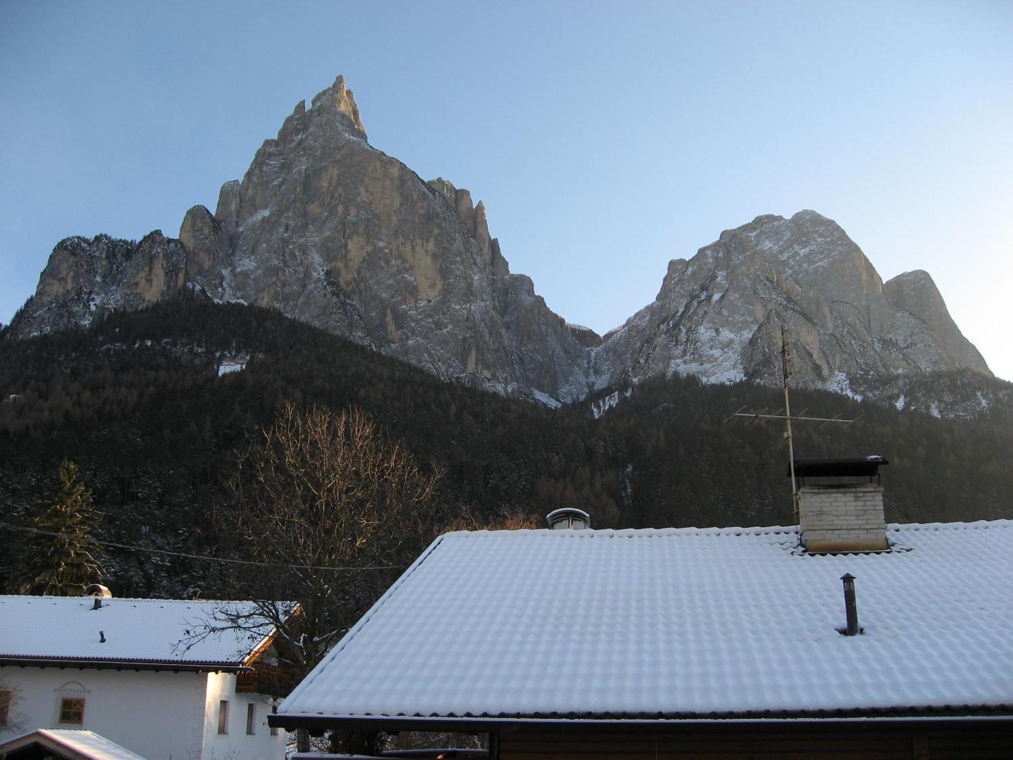 Hotel Garni Hauenstein Siusi Exterior foto